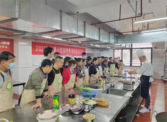 1681722687380032.png 图片3.png